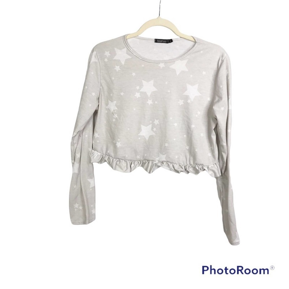 Boohoo grey star printed long sleeve crop top with ruffle hem size L